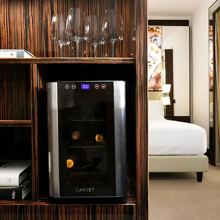 Le Boutique 4*