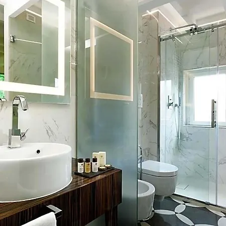 Hotel Le Boutique 4*