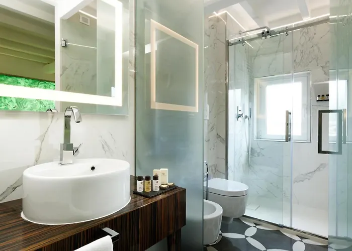 Hotel Le Boutique 4*